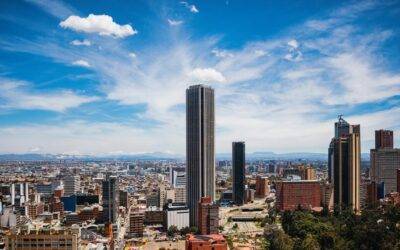 Bancos colombianos obtendrían mayores ganancias en 2024 según proyecta Fitch Ratings