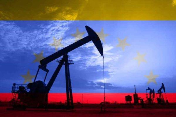 ¿Licencias a empresas de petróleo ayudaría a Venezuela?